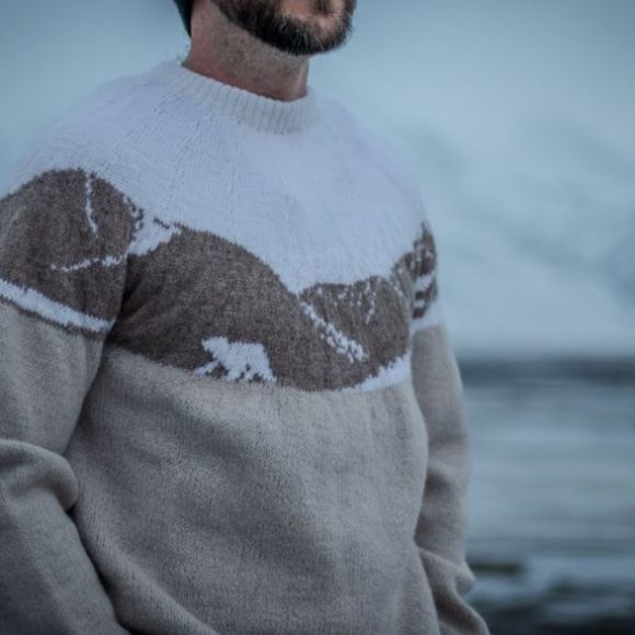 Svalbard Mountains sweater