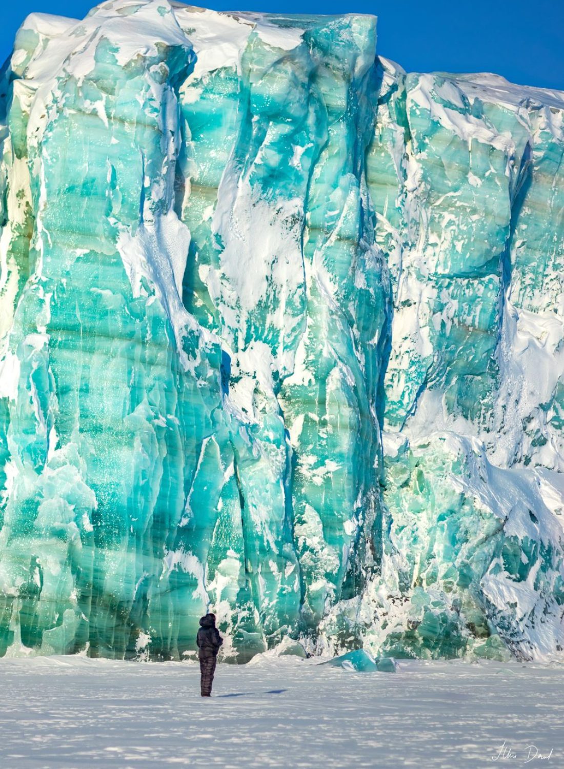 Heuglin-glacier on the east coast of Svalbard