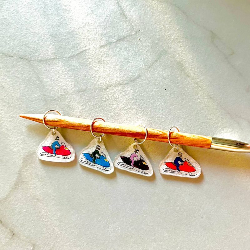 Snowmobile stitch marker